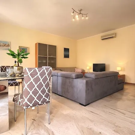 Maison Lucrezia - Nel Cuore Di